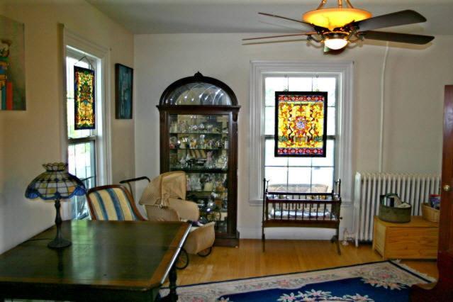 The Young House Bed And Breakfast Millinocket ภายนอก รูปภาพ