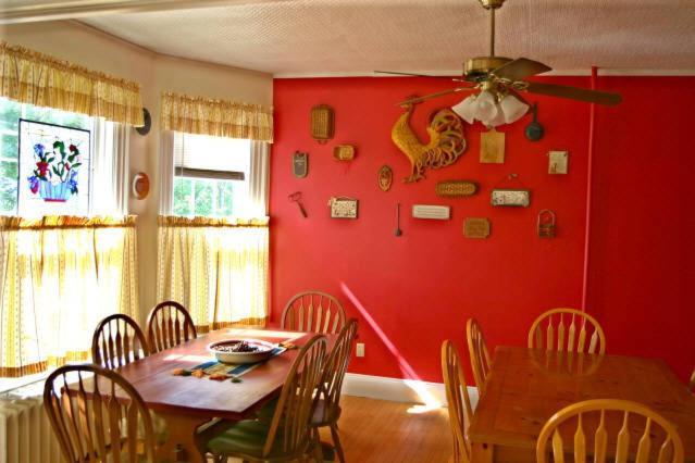 The Young House Bed And Breakfast Millinocket ภายนอก รูปภาพ